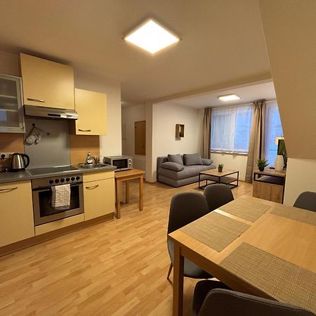 Anita Apartment 5 Flattach Bagian luar foto