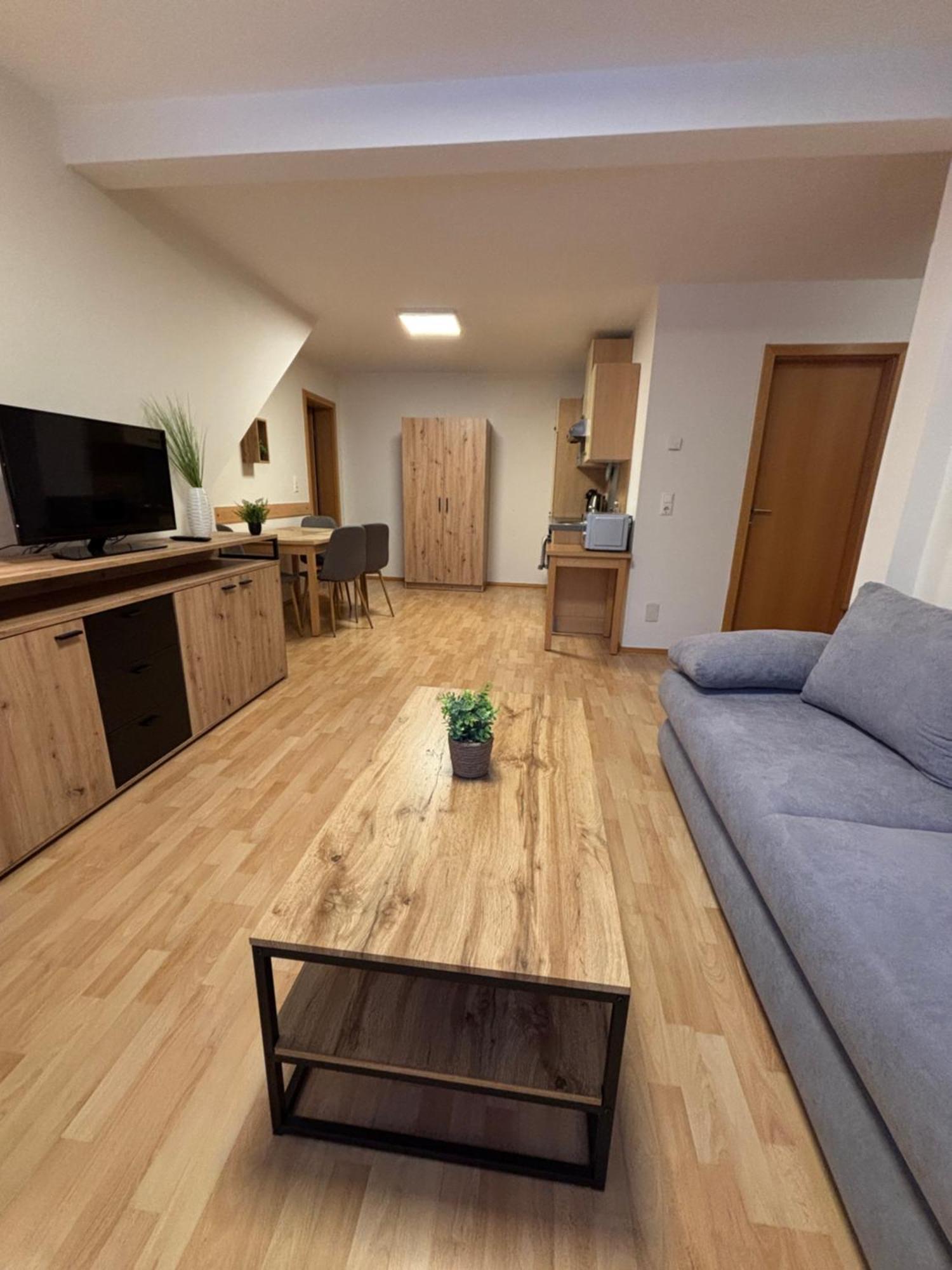 Anita Apartment 5 Flattach Bagian luar foto